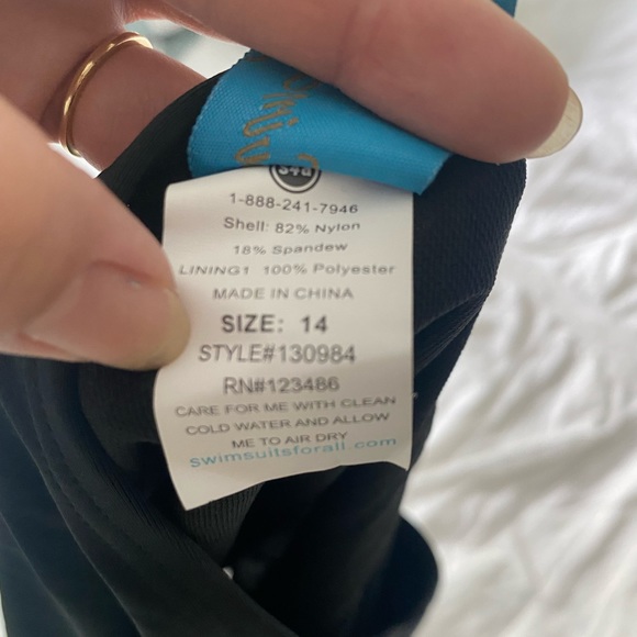 NWT Black high-waisted bottoms - Picture 6 of 8